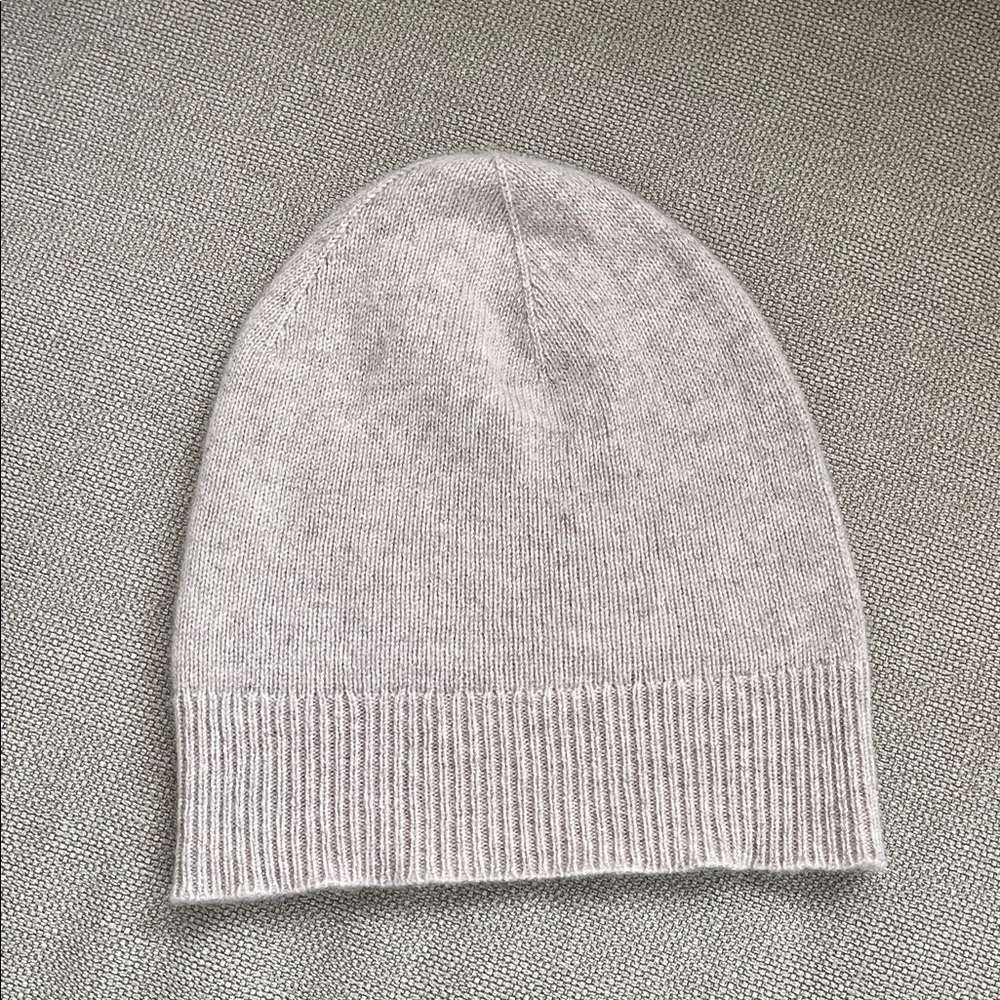 Charter Club 100% cashmere hat - Picture 3 of 7